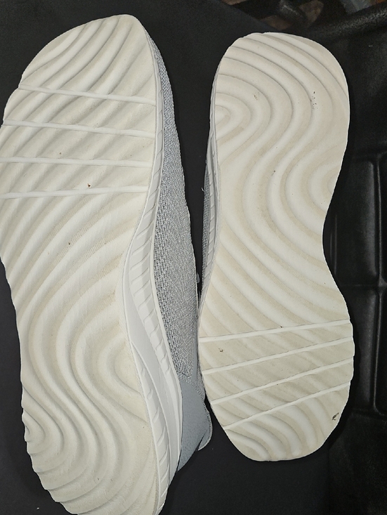 Skechers GOwalk Slip-On Sneakers in Light Gray Size 13 main image 4